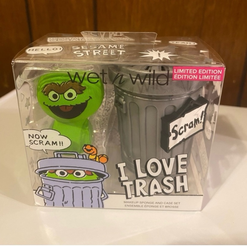 Sesame Street x Wet n Wild Make Up / Limited Edition / Featuring 4 Piece… - Picture 4 of 7